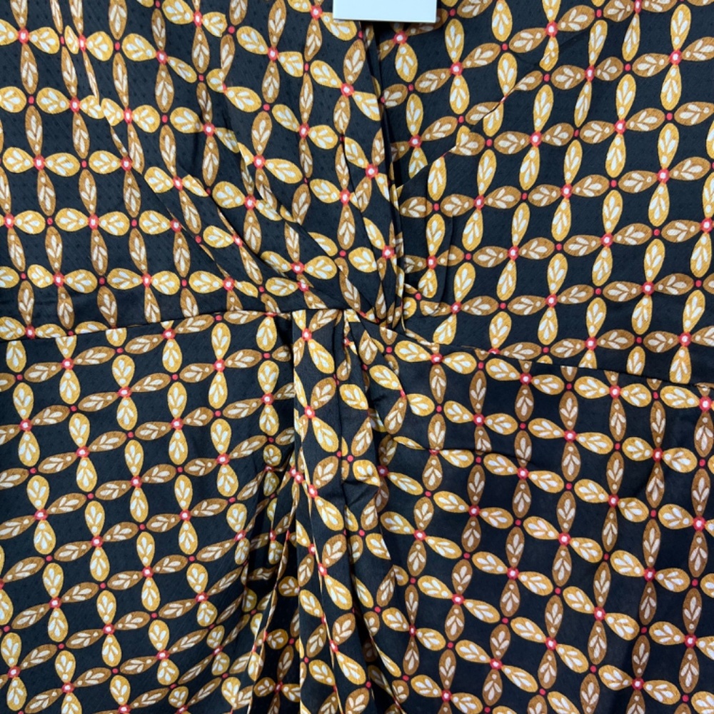 🚫•👗NWT($138) |•MINKPINK•| Valentina Mini Dress Knotted Twist Front Long Sleeve M - Picture 4 of 15